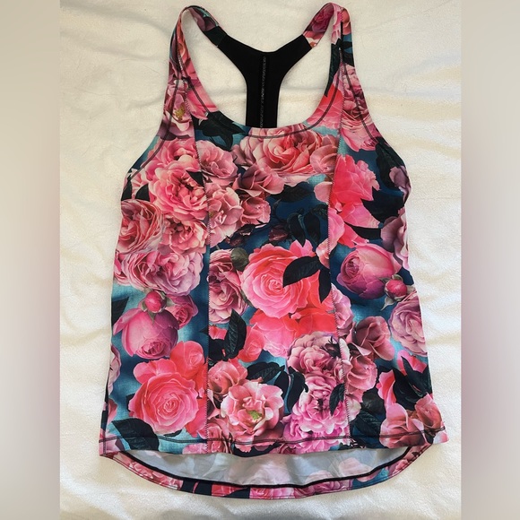 Lululemon Tank Top (6) - Picture 1 of 2